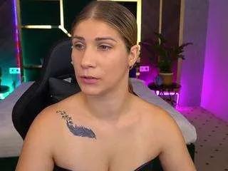 cassandragood on CamSoda 