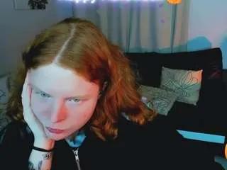 cassieredkiss on CamSoda 