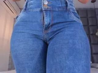 dannavelvet on CamSoda 