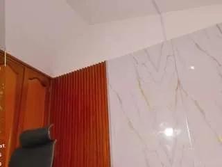 emmiilyrosee on CamSoda 