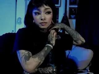 hera-ink — TOTALLY NAKED [100 tokens remaining]