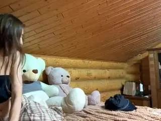 jeseniaholzerland on CamSoda 