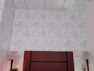 kateerose — suck finger [30 tokens remaining]