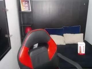 koral-purple on CamSoda