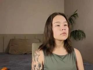 CamSoda leannmilum is Freechat leannmilum — LeannMilum Public Chat Channel