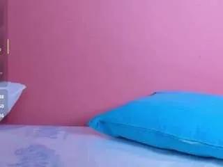 little-beillis on CamSoda 