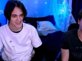 lucas-long — Show hot ass [77 tokens remaining]