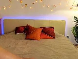 medea-queen on CamSoda 