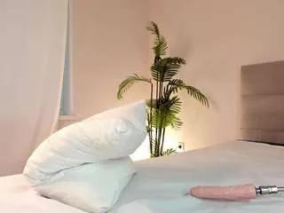 naomisunset — JUICY SQUIRT [886 tokens remaining]