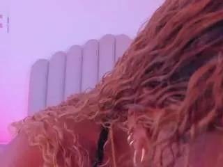 nikki-angel on CamSoda 