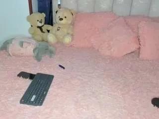 xsamalessiax — naked hot [719 tokens remaining]