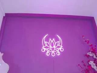 zaid-lion — Big ass bandit, ready to come like a whore- Milk squirt - Naked - rub my ass- masturbation hard [150 tokens remaining]