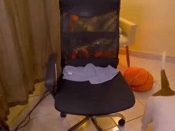 bluemysticlady — Im chilling, you do the flow, I seem quiet, until you start with me ||Special command. 89  107 152  251  // Goal: cum  [80 tokens left] // #latina  #muscle #bigclit  #ebony #bigass