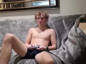 boyyhb — Goal 1 : Get naked (500 tokens remaining) Let's have some fun while i game  #cum #twink #sub #young #curly