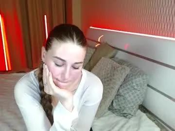 cutie_violet — make me blush  with your Tips #dance #hot #sweetass #smile #cutegirl