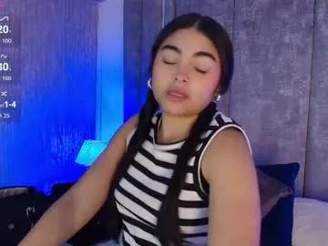 giselamaru — Soft groans, intense looks, tell me what you want and make it happen. - Goal: Erotic strepease with ice on my body [76 tokens left] #curvy #cameltoe #latina #leggins #bigass