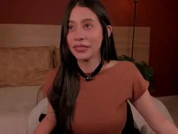 hannah_brady — GOAL: Remove the shirt ,sexy dance and spanks [333 tokens remaining] Just 17 tokens activate an ULTRA HIGH VIB  Dare to make me tremble  #bdsm #saliva #ahegao #british #deepthroat