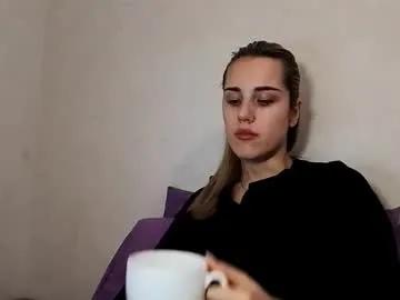 hotmusex — Hi I am #new here and very #shy lets have some fun in #pvt #young #nonude Goal: Support me please  [52 tokens remaining]