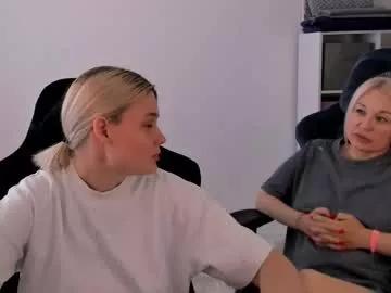 hottyblonds on Chaturbate 