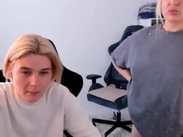 hottyblonds on Chaturbate 