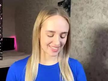 kelisipe — Goal: jump on a dildo...  Morning Grace with beautiful blonde Waiting for you ! |  #new #teen #blonde #lovense #bigass [99 tokens remaining]