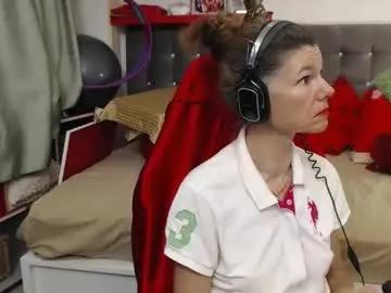 kellynumber on Chaturbate 