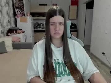 kianna_dior_ — GOAL: pussy close -up 3 minutes [348 tokens remaining] Welcome to my room! #pregnant #bigtits #natural #bbw #milf