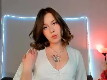 lanaroselle — hey, welcome to Lana's room # 18 - Goal: kisses&hugs [19 tokens left] #new #blonde #teen #nonude