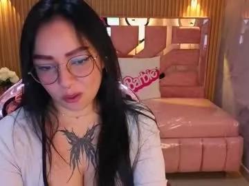 lexie_s — I'M READY TO SHOW YOU MY HUGE BREASTS BOUNCING VERY HARD UNTIL U CUM IN  THEM #ass #bigboobs #braces #glasses #latina