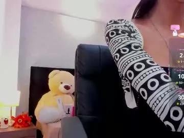 lily_cash1 — Hello guys, come see my hot show in my room, I'm waiting for you. #trans #feet #deepthroat #anal #hush