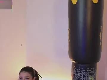 linoshka_1 — GOAL: spread ass [21 tokens remaining] 