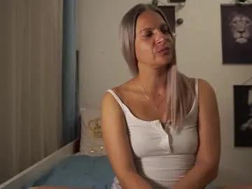 little_heart_andreea on Chaturbate 