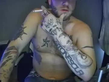 livingpuddle — $$HHHHHH!!!!  gf in room