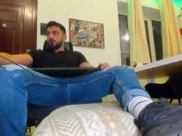 master9four — hi #cashmaster #master #findom #feet #socks #smoke #humiliation #straight #domination [Tip in ascending order from 1 to 100. Next tip needed: 1]