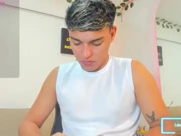 noah_carter66 — WELCOMEEE GUYS, KISSES FOR YOU !!! FUCK ME DADDY + SHOW CUM #lovense #latino #findom  #cashmaster  #new [975 tokens remaining]