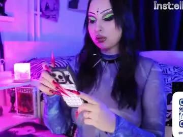 razor_claw — Ellie always knows how to get your heart pumpingmy fav patterns 100, 200, 333 , 666 - Goal is : Blowjob fake sperm topless #goth #bigboobs #anal #bigass #smoke