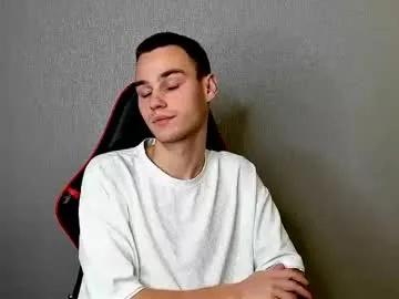 robert10211 — naked #18 #bigcock #cumshow #young [29 tokens remaining]