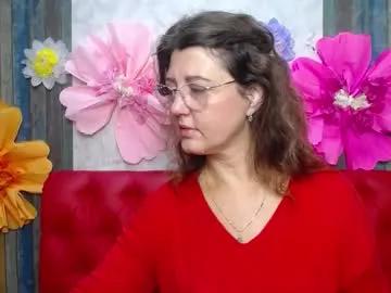 rosehille — GOAL: Sexy Dance [300 tokens remaining] Welcome to my room! lovense #milf #new #hight #brunette