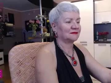 roxana_brooks — doggy shakes #milf #bigboobs #mature #lovense #mommy [88 tokens remaining]