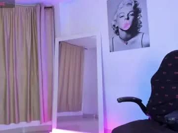 sabrina_lopez1 — CUM IN YOU MOUTH ;) [2222 tokens remaining]