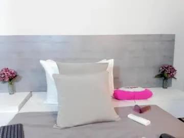 sunnywhitee on Chaturbate 