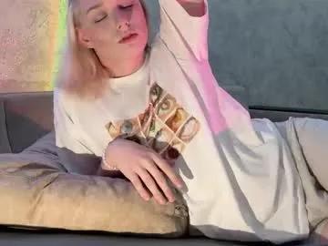 susan228 on Chaturbate 