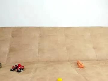 vida_web — fuck pussy hard  #bigass #anal #deepthroat # [0 tokens remaining]