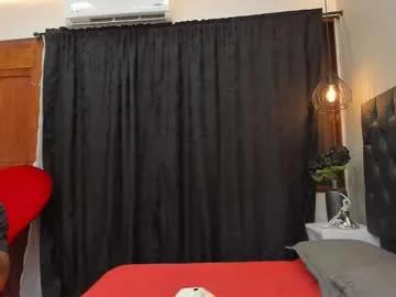 violet_and_myers — Cum Show Facial [1000 tokens left] #muscles #latina #deepthroat #couple #bbc