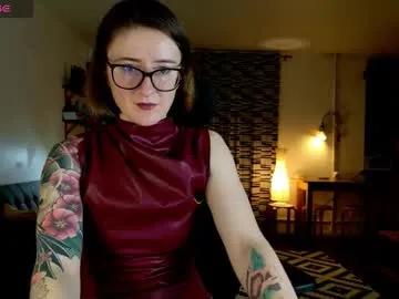 wild_peony — Your #leather #Goddess is here for #SPH, #JOI and a #strapon. [300 tokens remaining]