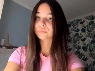 cindie_neitzke — Freechat on Flirt4Free