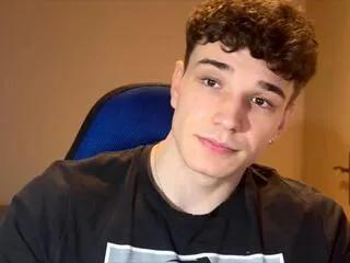 danny_cuomo — Freechat on Flirt4Free
