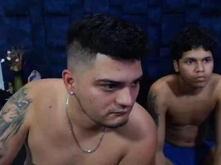 david_try_aria_flex_saantiiago — Away on Flirt4Free