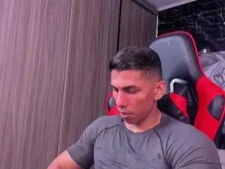 erik_castle — Freechat on Flirt4Free