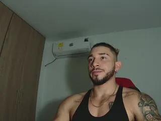 jey_ramsess on Flirt4Free